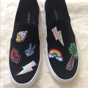 Trendy Slip on Flats Rainbow, Lips, Lightening