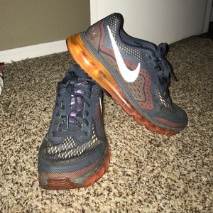 Nike Air Max women's