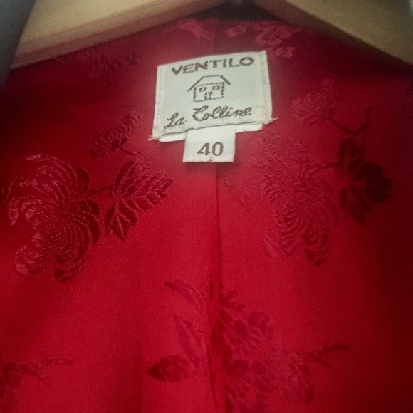Italian beautifully lined blazer