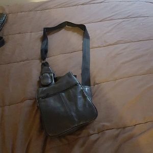 Travel cross body bag used only once