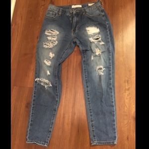 Ripped boyfriend jeans