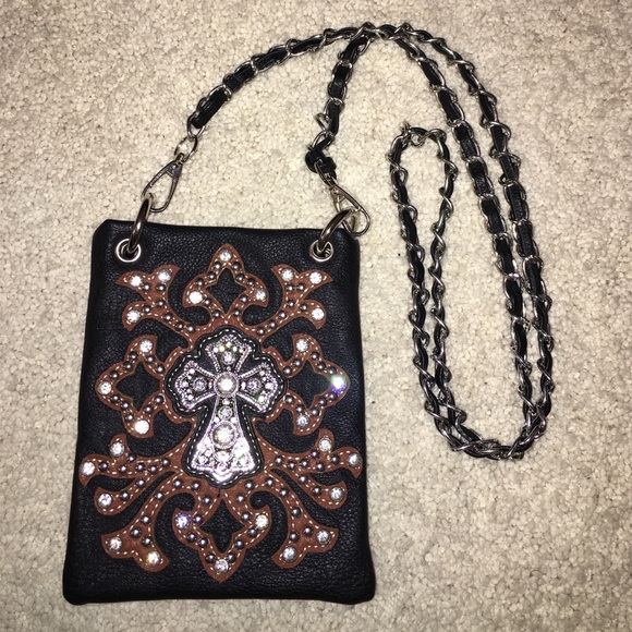 Cross body bag with bling and detail