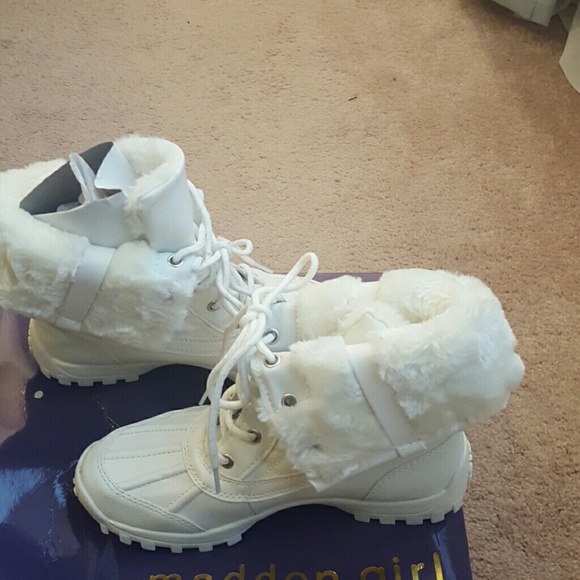 Brand new Madden Girl White boots