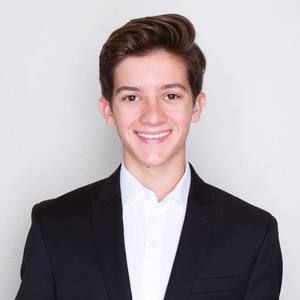 Meet your Posher, Damon