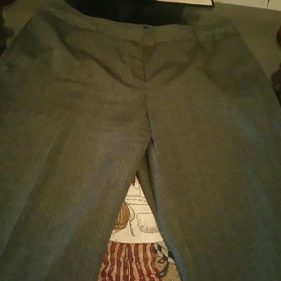 Dress pantset - Picture 3 of 4