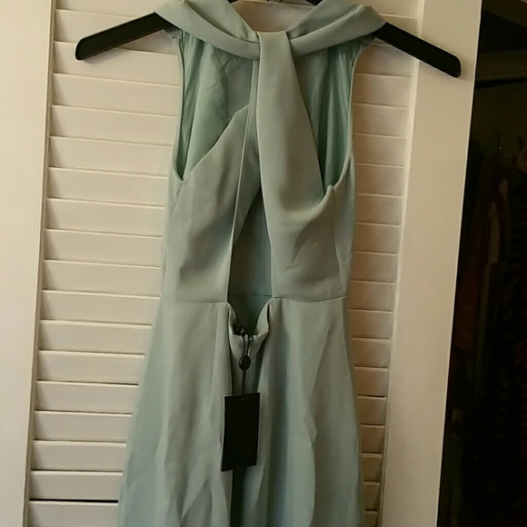 NWT Gorgeous Hope Keyhole Gown - Picture 3 of 4