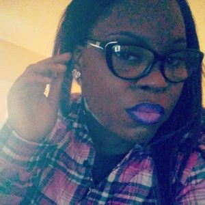 Meet your Posher, Jamia