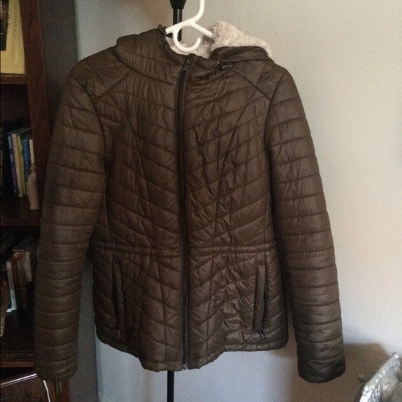 Steve Madden Jackets & Blazers - 🎉2 DAY SALE🎉Size M Steve Madden Puffer Coat