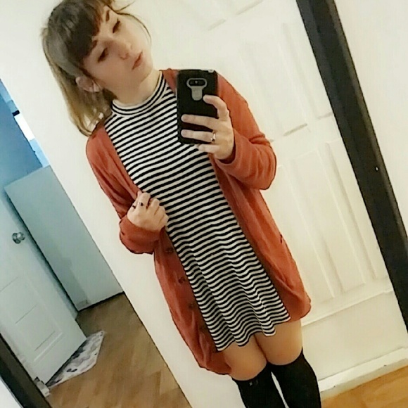 Meet your Posher, Sophie - Picture 4 of 4