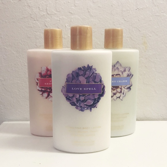Victoria Secret Classic Body Lotion Set of 3
