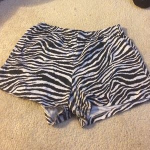 🎀Zebra cheer shorts🎀