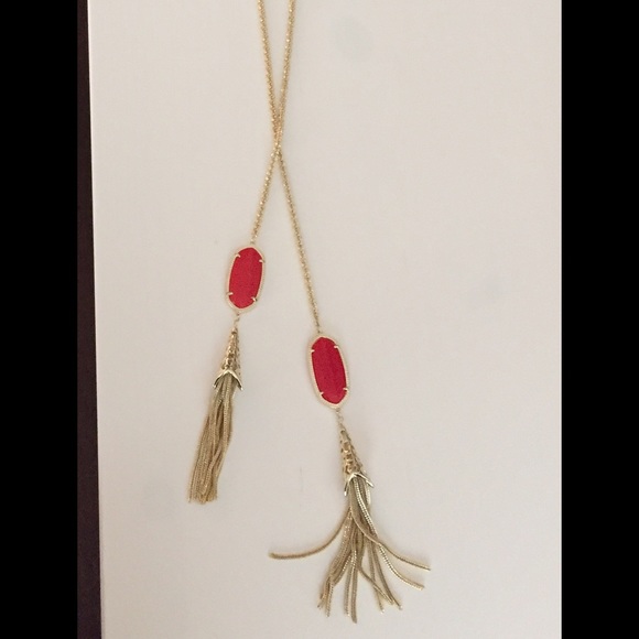 Kendra Scott Necklace