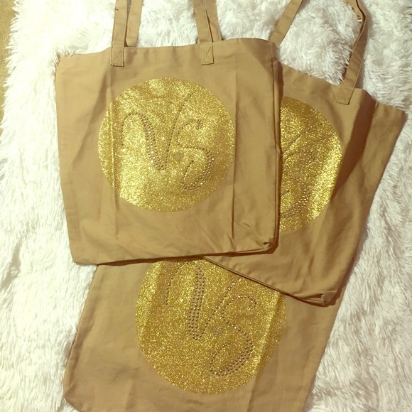 Victoria's Secret Handbags - ✨3 VS Totes✨