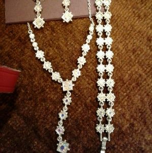 Premier Designs 3 Piece Set