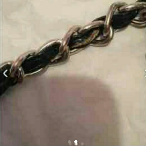 Express Wristlet - Picture 2 of 2