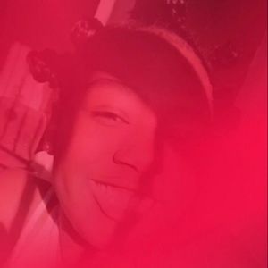 Meet your Posher, Kaylon