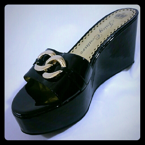 Juicy Couture Womens 10 platform sandal