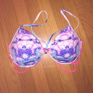 Victoria Secret PINK front-clasp swimsuit top 34C