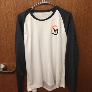 American Eagle Long Sleeve Workout Shirt