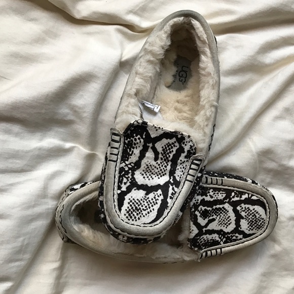 Ugg moccasins