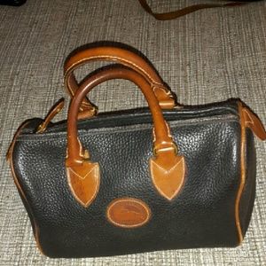 Dooney Bourke Purse