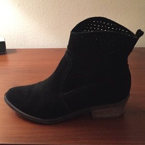 Black booties