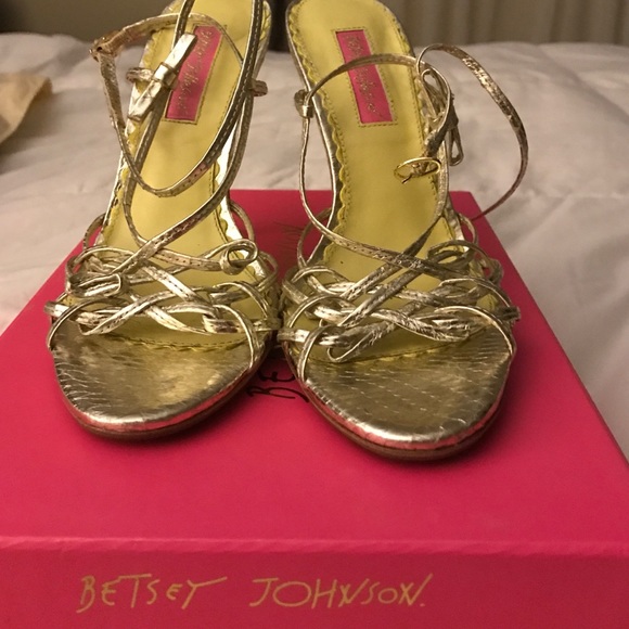 Betsey Johnson shoes