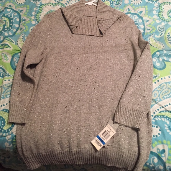 Gray(with sparkle) sweater