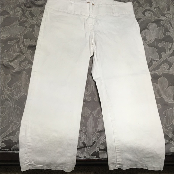 White capris pants - Picture 1 of 3