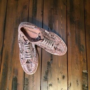 Anthropologie Superga Blush Sneakers - 41