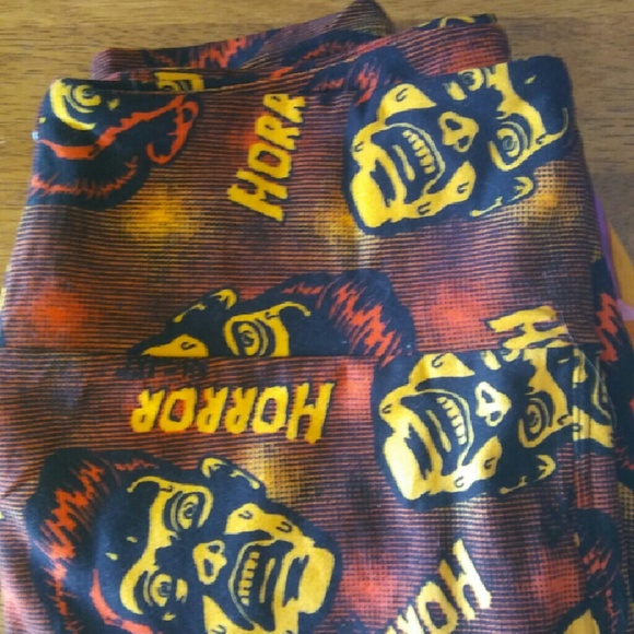 OS Halloween Leggings