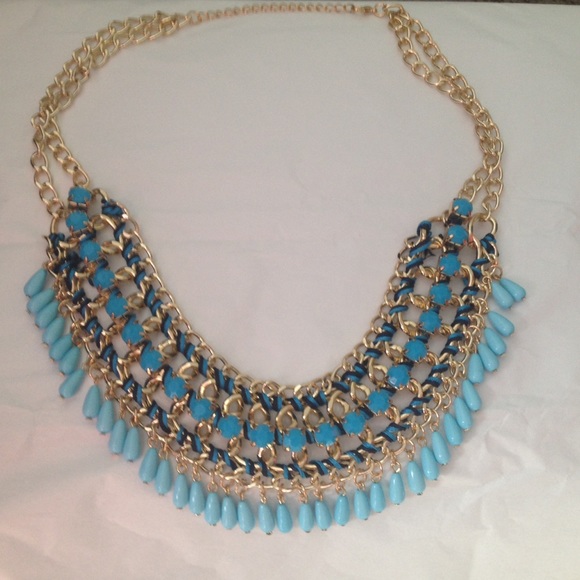 Jewelry - Statement Necklace