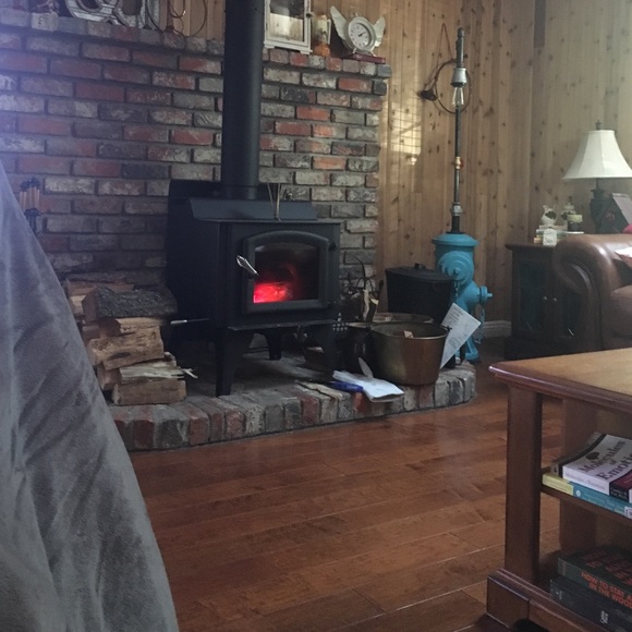 Meet your Posher, Pam - Picture 1 of 1