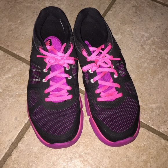 Nike women training shoes