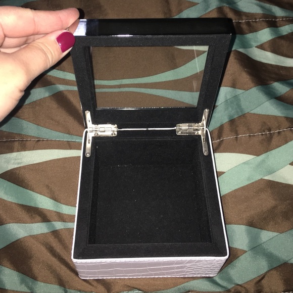 Jewelry Box! - Picture 2 of 2
