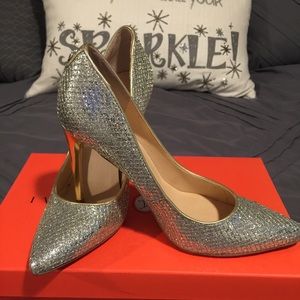 Spend $50 & get this as a gift just pay 4 shipping