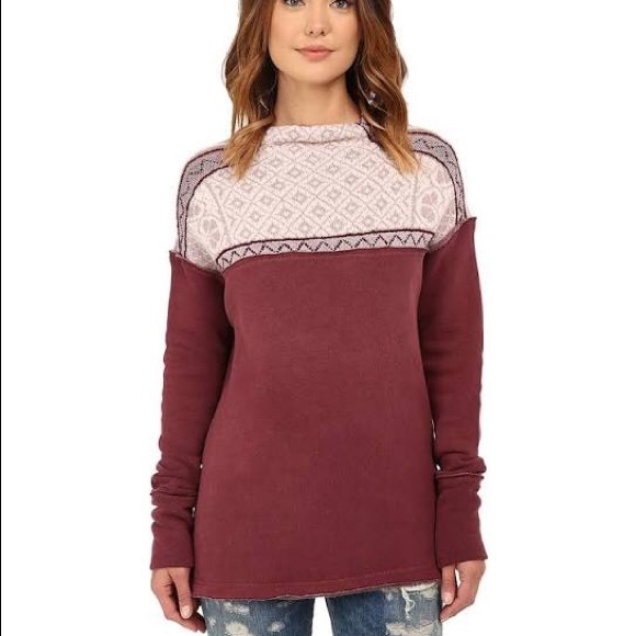 Free People Sweaters - Free People Snowbunny Pullover Top B47