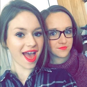 Meet your Posher, Blake