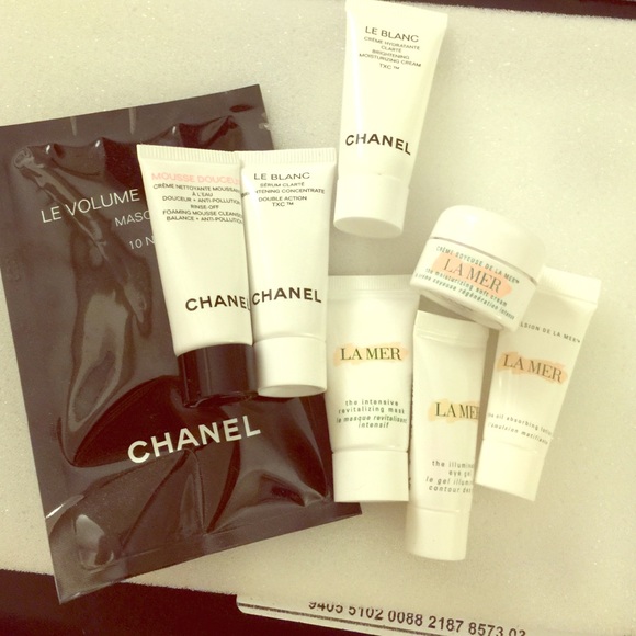 Bundle of 4 La mer & 4 Chanel products