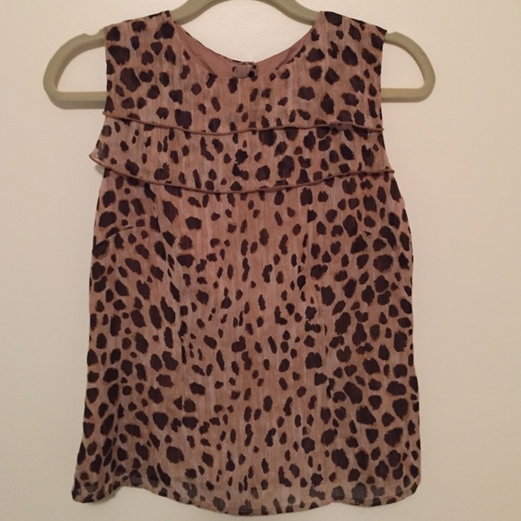 Blouse with spots
