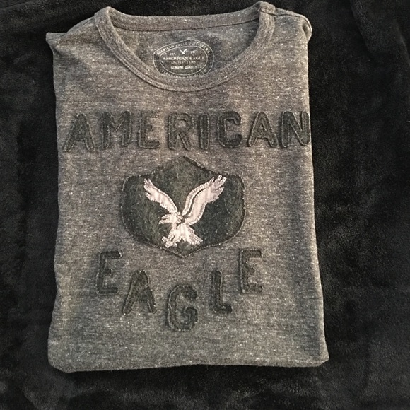 ✂️ FINAL MARKDOWN $5 American Eagle men's t-shirt