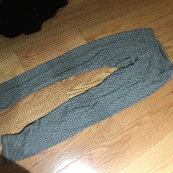 Brandy Melville gray leggings