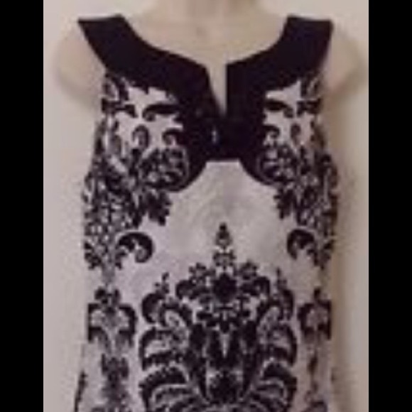 Karen Kane linen dress