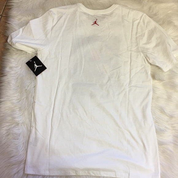 Air Jordan 1 Shirt "banned" - Picture 3 of 4