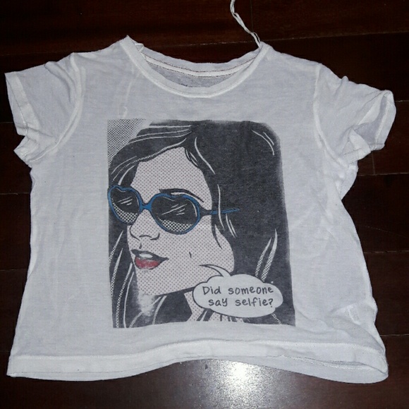 Graphic Boxy Crop Top Aeropostale Bethany Mota