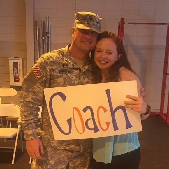 Meet your Posher, Chloe