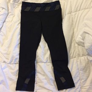 Lululemon Run Inspire Work Out Pants