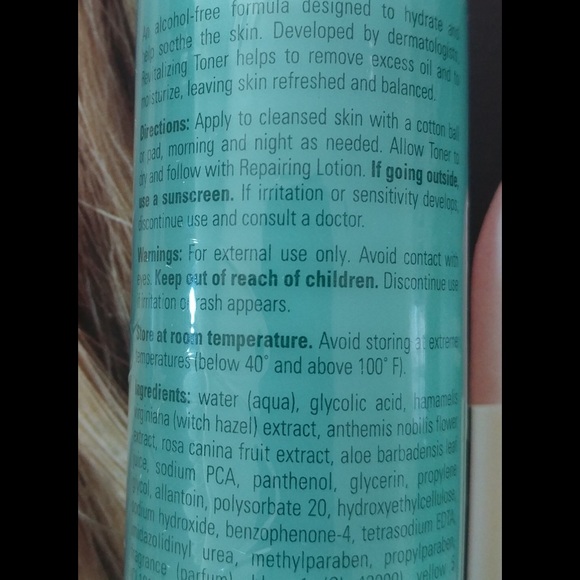 Gorgeous Revitalizing Skin Toner - Picture 3 of 3