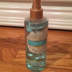 Lost in Fantasy VS body mist