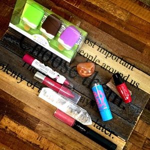 All About LIPS Beauty Bundle (All New & dif brands